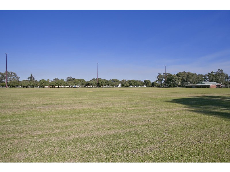 2A Arbon Way, Lockridge WA 6054