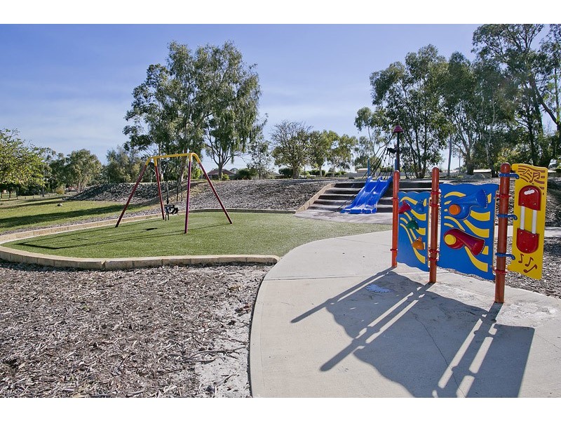 2A Arbon Way, Lockridge WA 6054