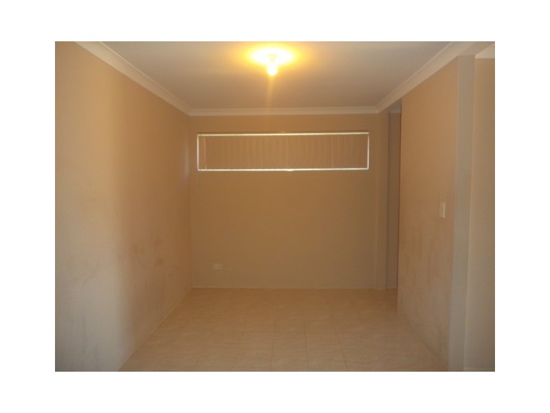 6 Turtledove Way, Beechboro WA 6063