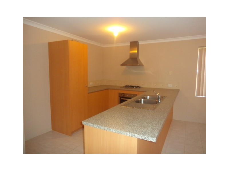 6 Turtledove Way, Beechboro WA 6063