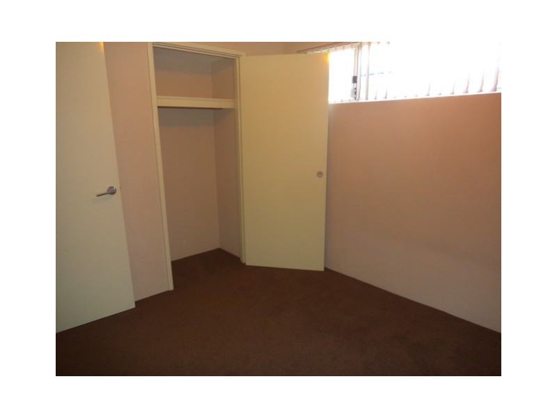 6 Turtledove Way, Beechboro WA 6063