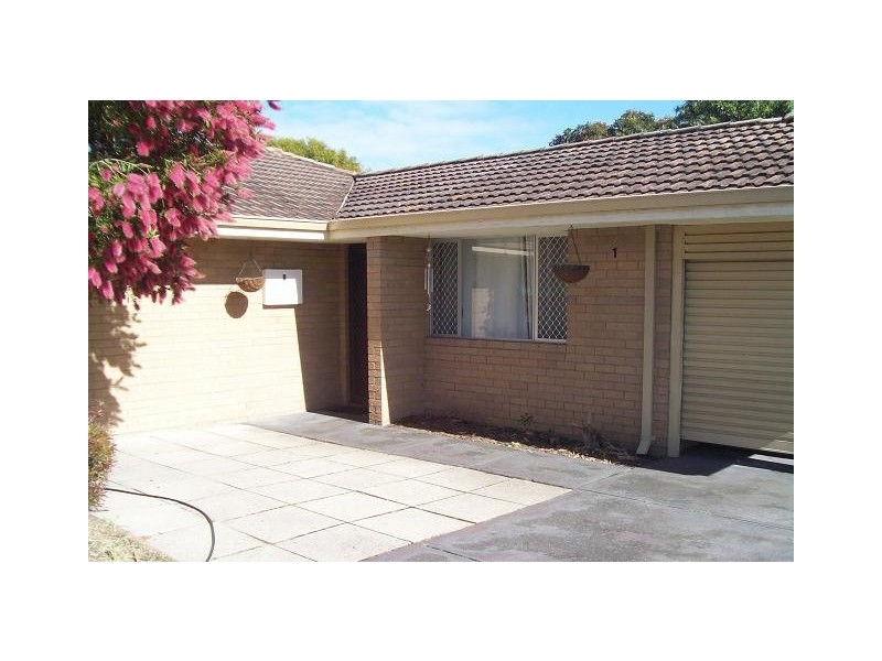 1 Hart Court, Wanneroo WA 6065