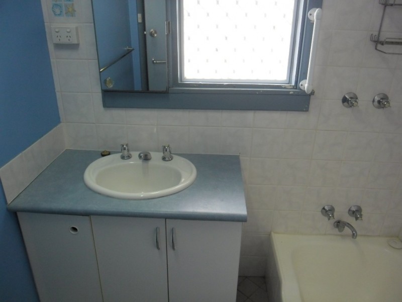 13 Caladenia Way, Koongamia WA 6056