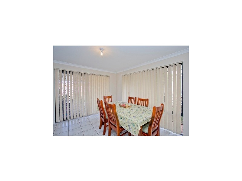 11 Djilba View, Leda WA 6170