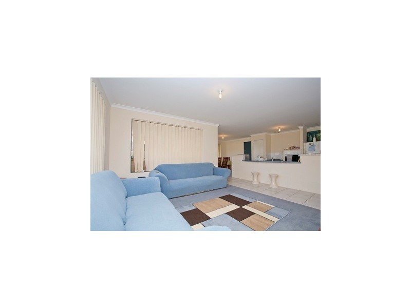 11 Djilba View, Leda WA 6170