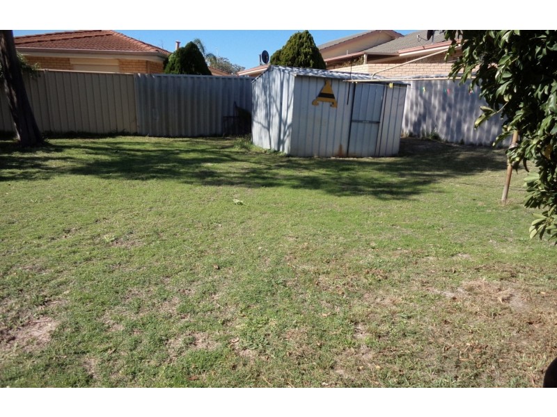 8 Mekong Place, Beechboro WA 6063