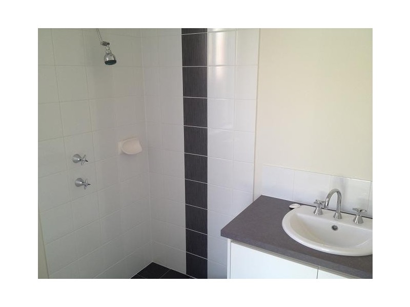 20 Summerville Boulevarde, Caversham WA 6055