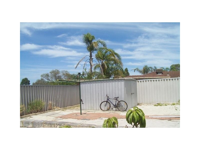 21 Teviot Place, Beechboro WA 6063