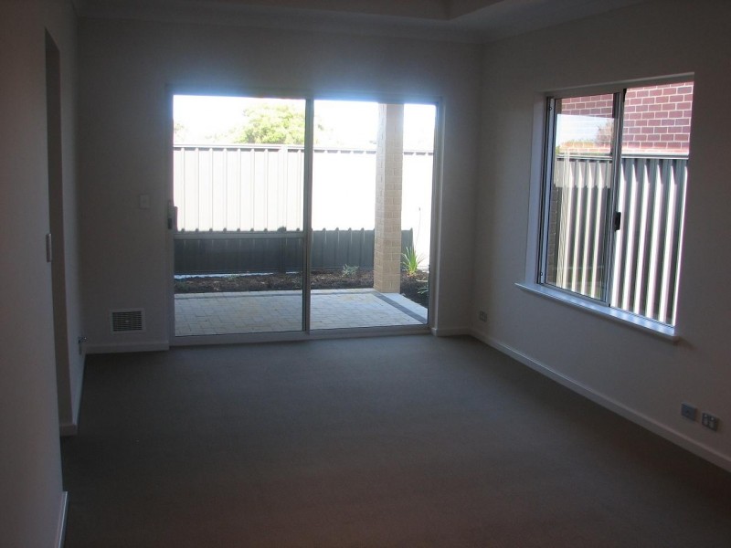 5/36 Dunlin Gardens, Beechboro WA 6063