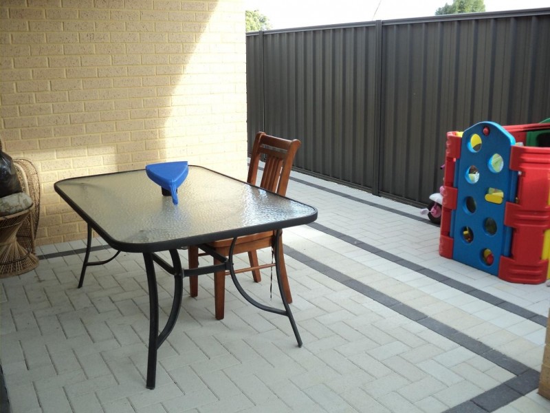 5/36 Dunlin Gardens, Beechboro WA 6063