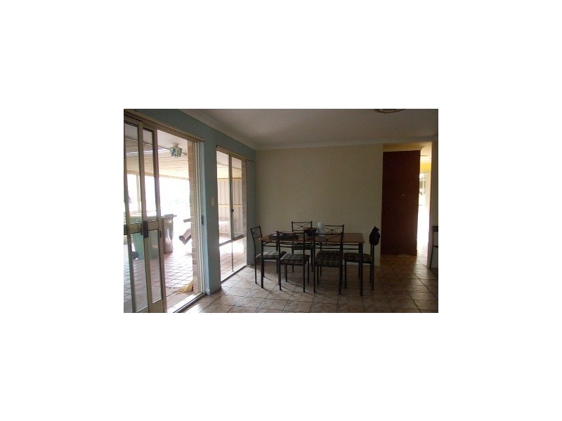 7 Djilba View, Leda WA 6170