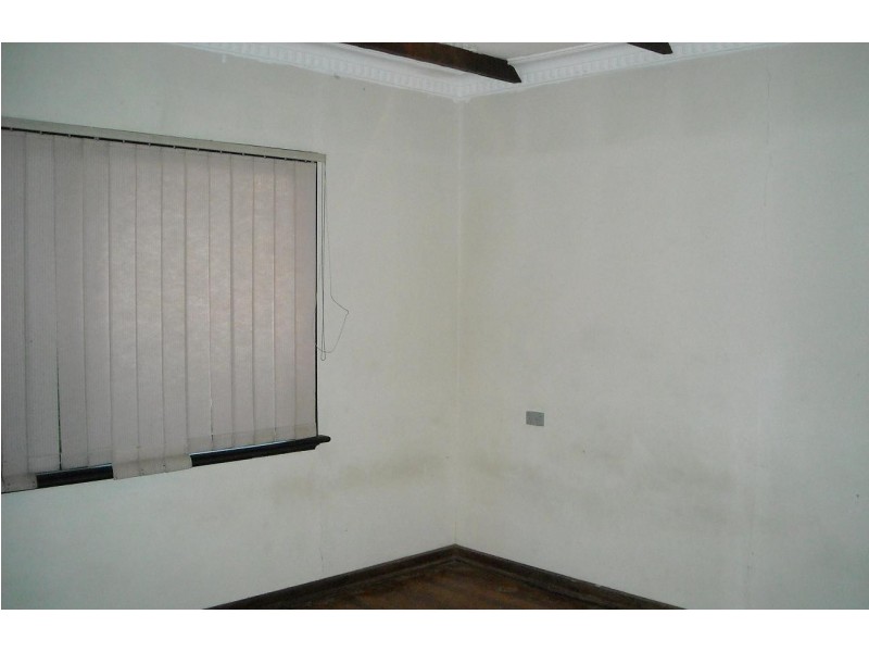 2 Kalara Way, Koongamia WA 6056