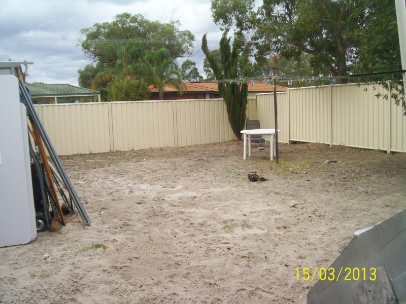 2 Jewel Court, Langford WA 6147