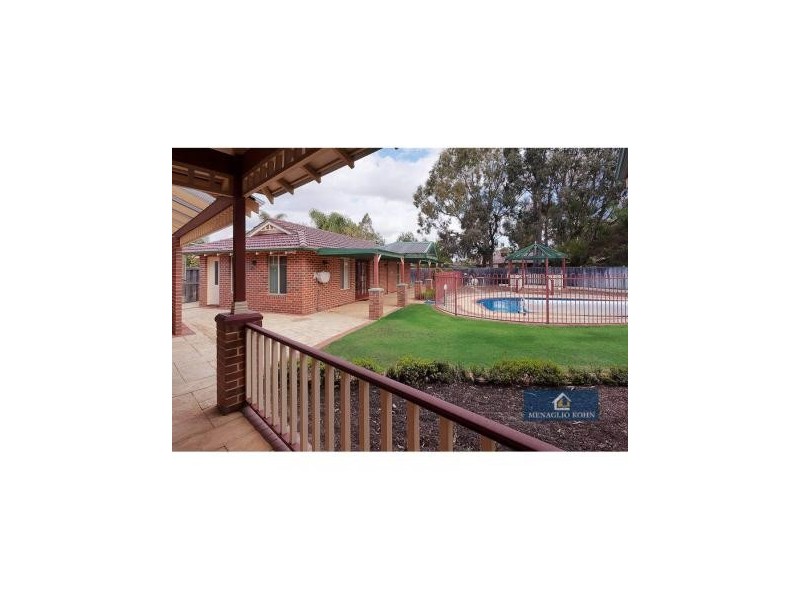 27 Sauvignon Avenue, The Vines WA 6069