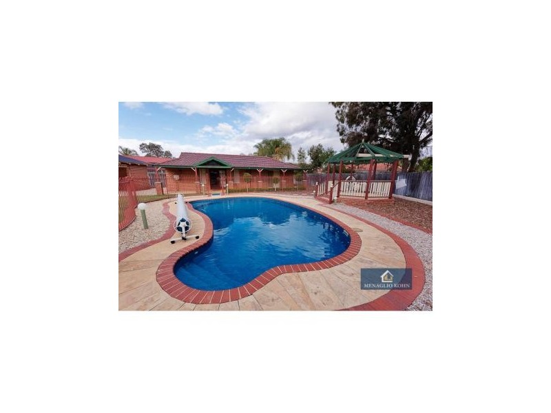 27 Sauvignon Avenue, The Vines WA 6069