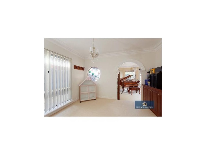 27 Sauvignon Avenue, The Vines WA 6069