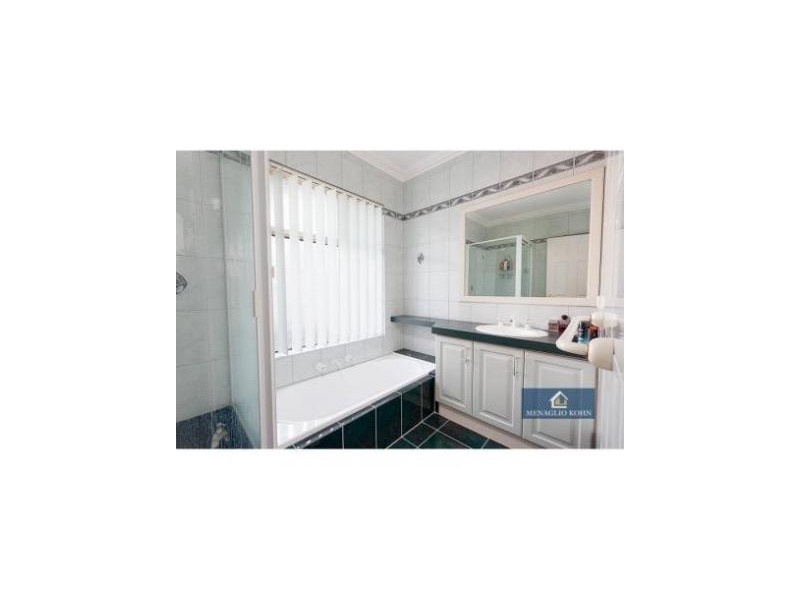 27 Sauvignon Avenue, The Vines WA 6069