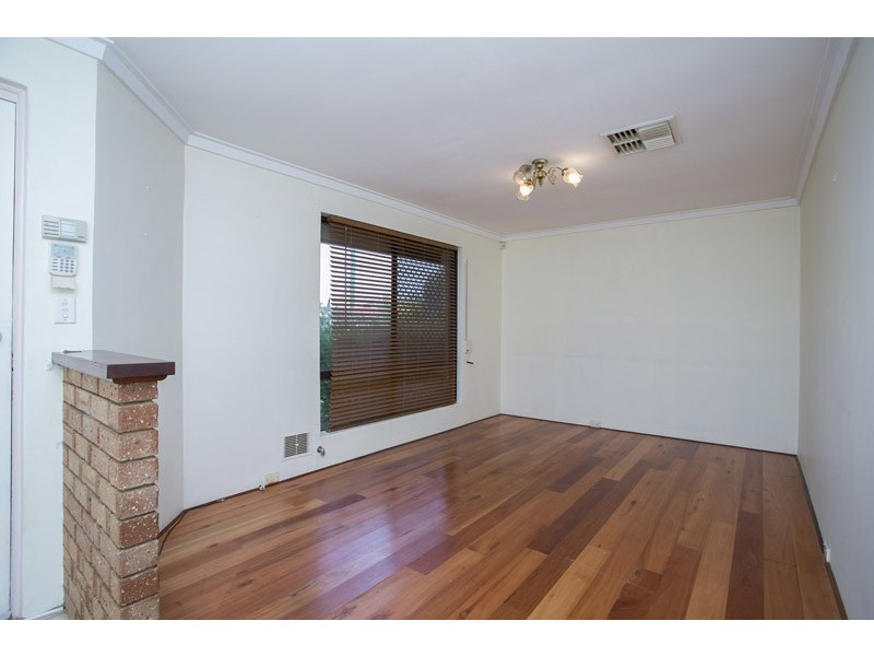 21 Amazon Drive, Beechboro WA 6063