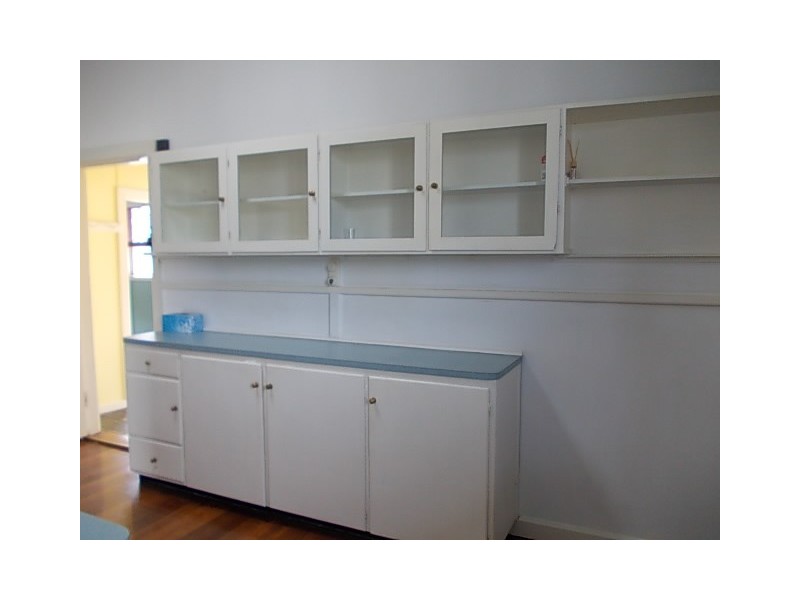 28 Redcliffe Street, East Cannington WA 6107