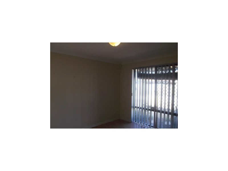 6/13 Bray Place, Beechboro WA 6063