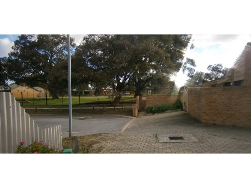 6/13 Bray Place, Beechboro WA 6063