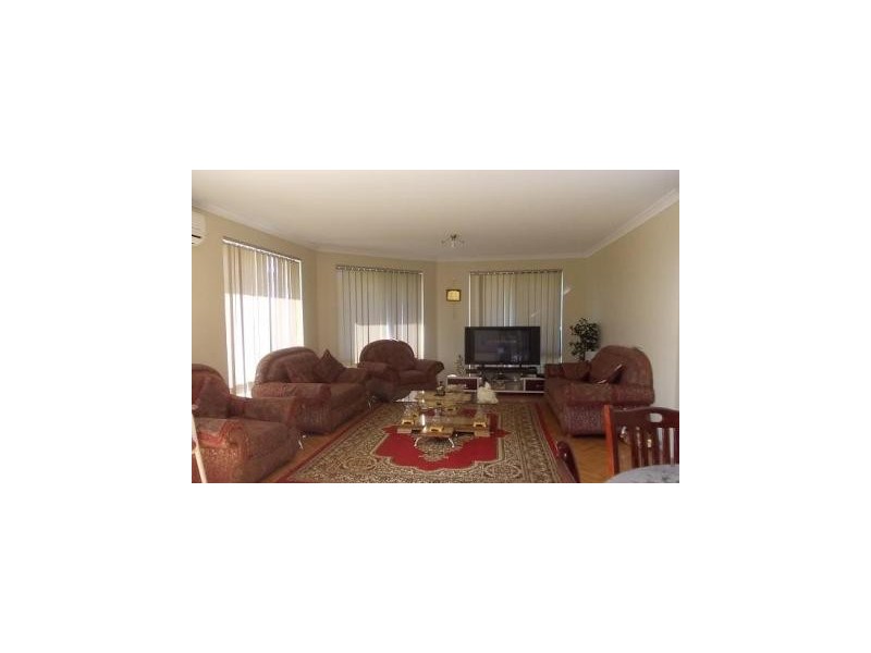 6 Imber Turn, Langford WA 6147