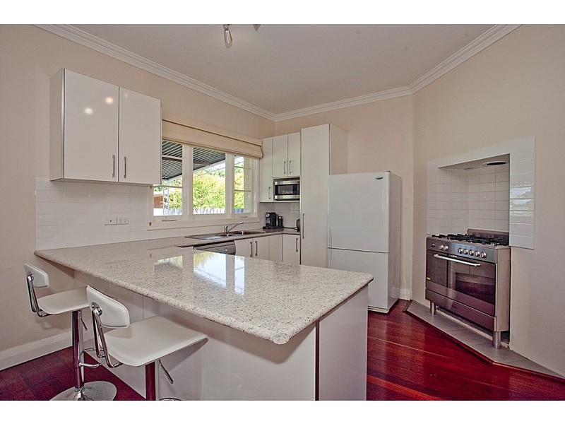 14 Raleigh Road, Bayswater WA 6053