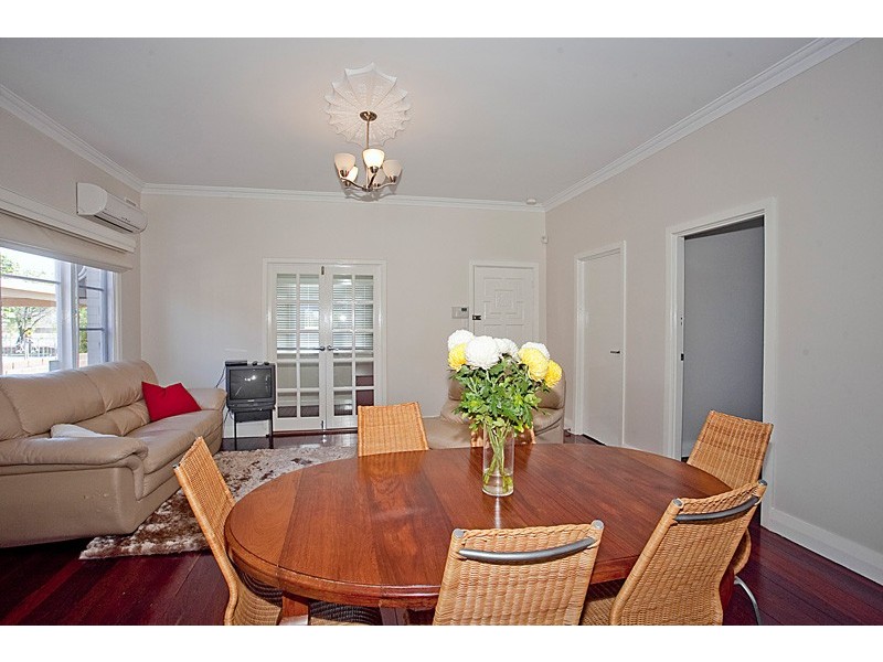 14 Raleigh Road, Bayswater WA 6053