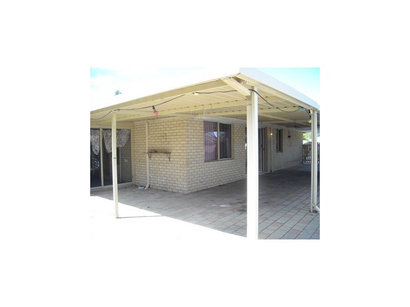 21 Wenstead Place, Stratton WA 6056