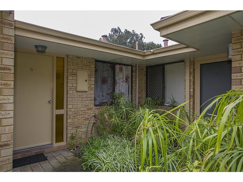 6/13 Bray Place, Beechboro WA 6063