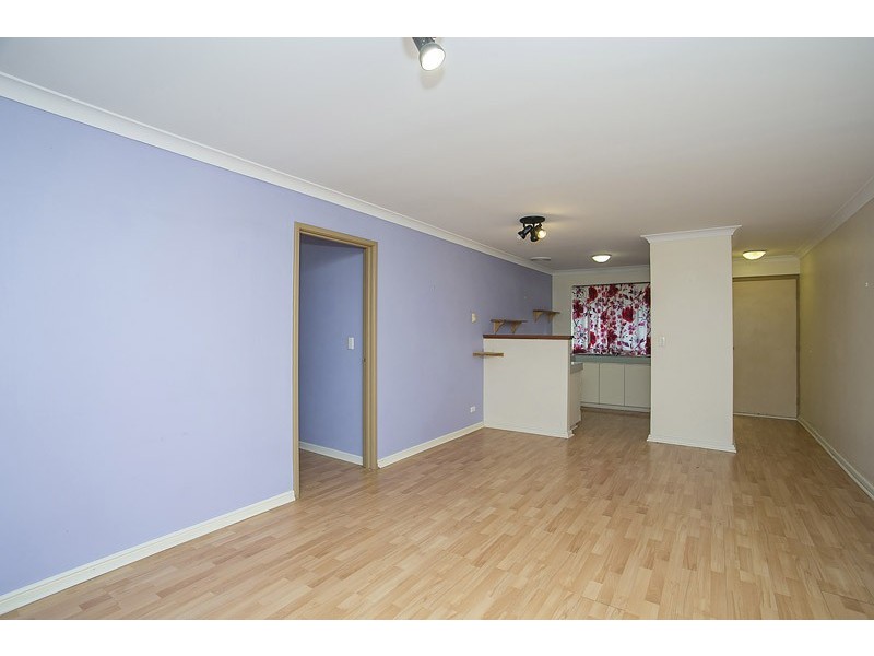 6/13 Bray Place, Beechboro WA 6063