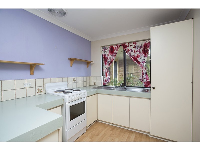 6/13 Bray Place, Beechboro WA 6063