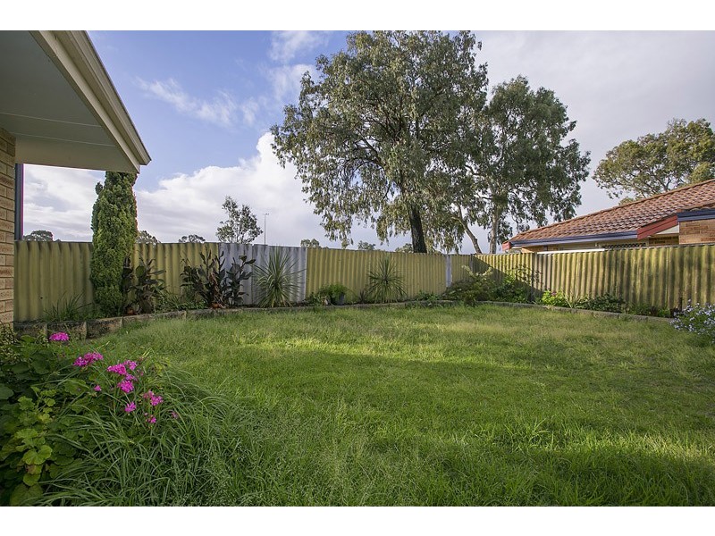 6/13 Bray Place, Beechboro WA 6063