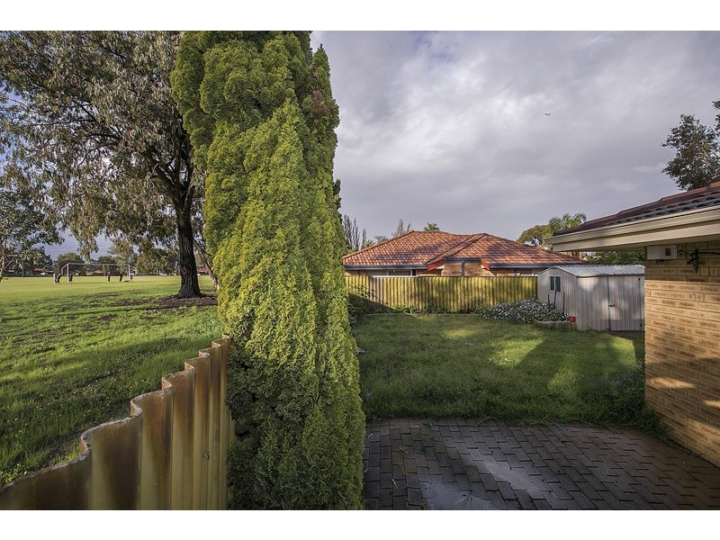 6/13 Bray Place, Beechboro WA 6063