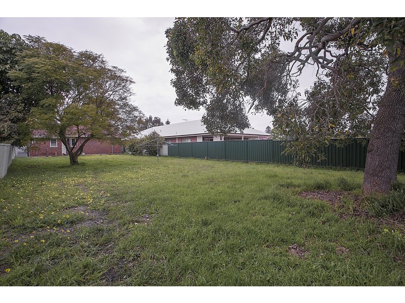 127 Bulong Avenue, Redcliffe WA 6104