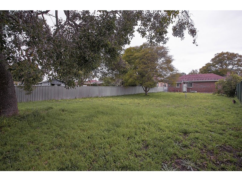 127 Bulong Avenue, Redcliffe WA 6104