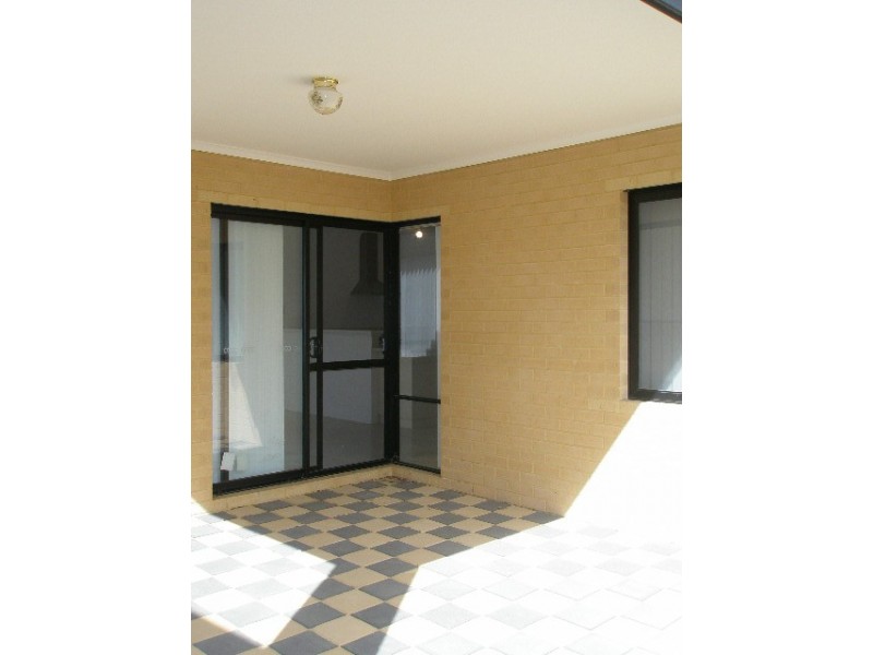 12 Mason Terrace, Mirrabooka WA 6061