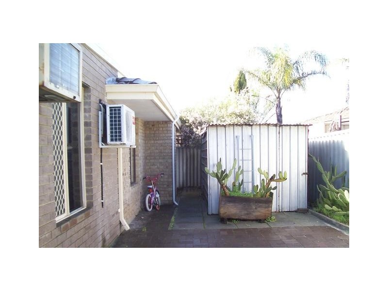 19 Parana Crescent, Beechboro WA 6063