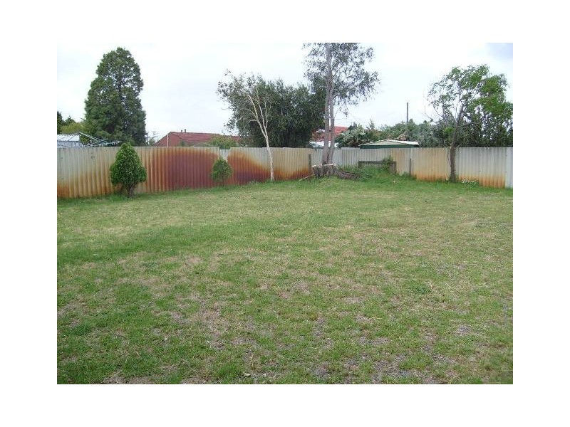 58 Weddall Road, Lockridge WA 6054