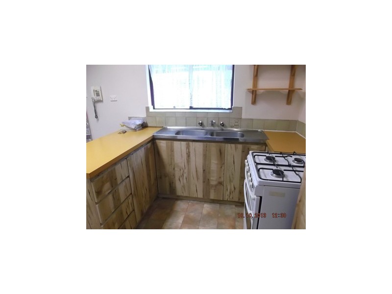 9a Barlee Way, Beechboro WA 6063