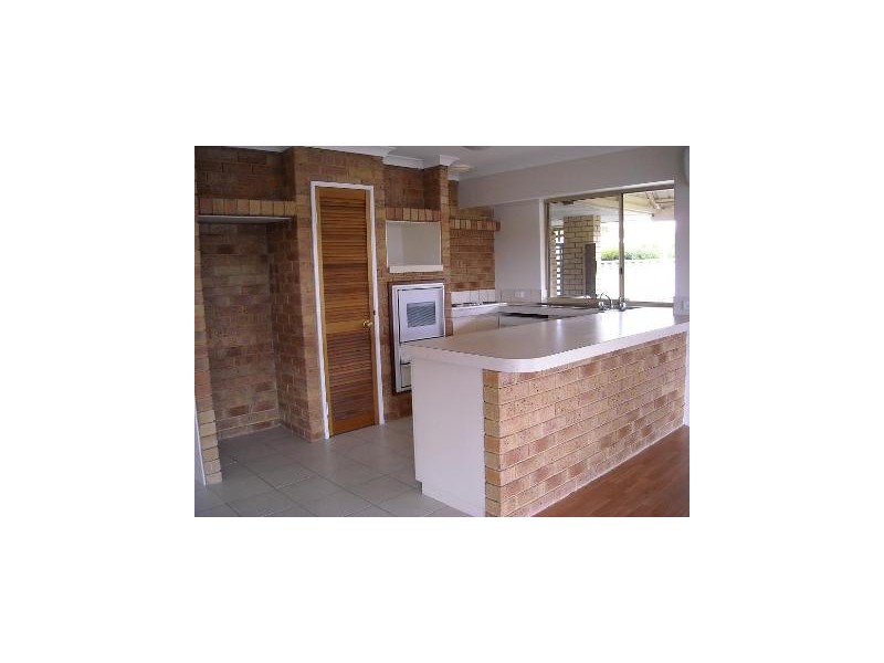 6 Axewood Place, Beechboro WA 6063