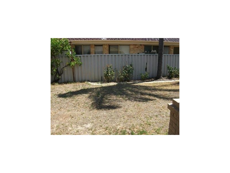 6 Axewood Place, Beechboro WA 6063