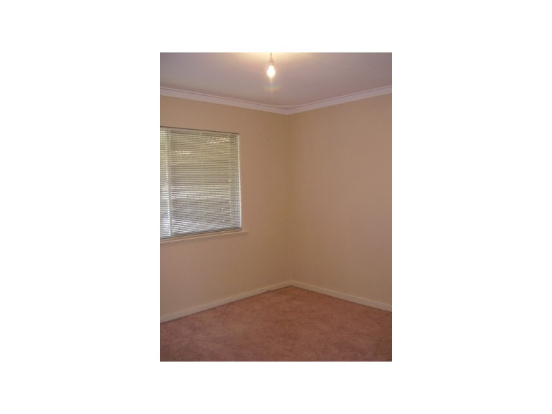 14 Gatton Way, Embleton WA 6062