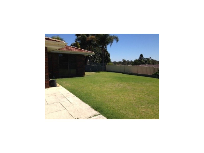 14 Mcbain Place, Langford WA 6147