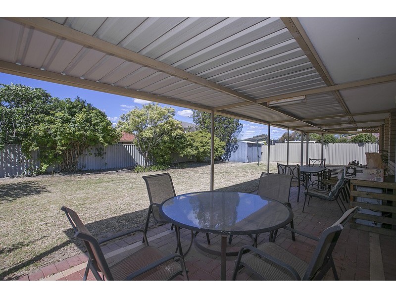 3 Glenmont Gardens, Ballajura WA 6066