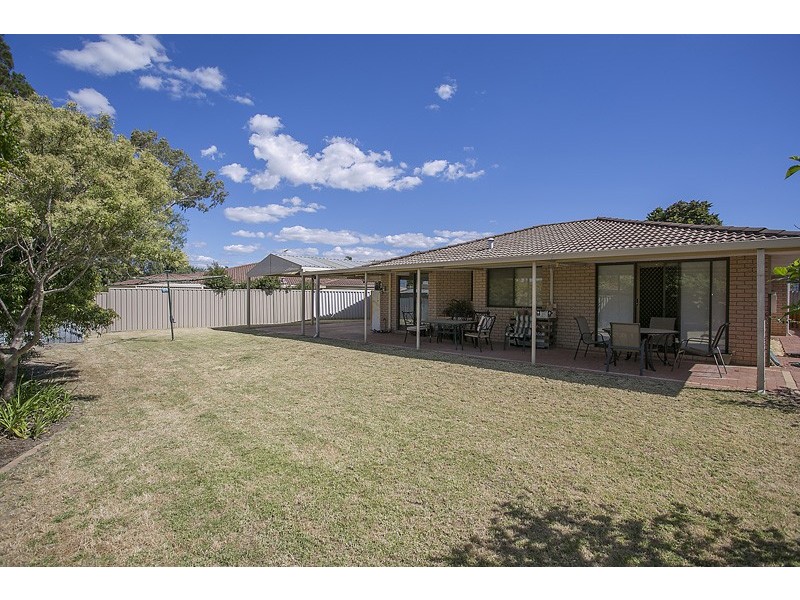 3 Glenmont Gardens, Ballajura WA 6066