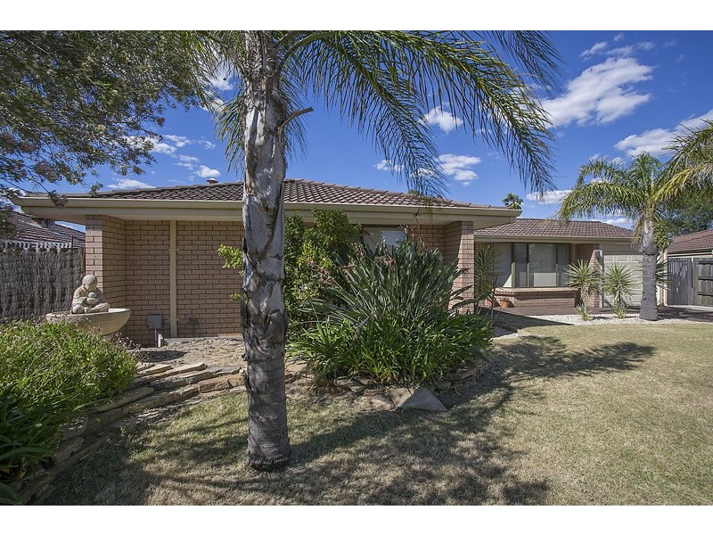 3 Glenmont Gardens, Ballajura WA 6066