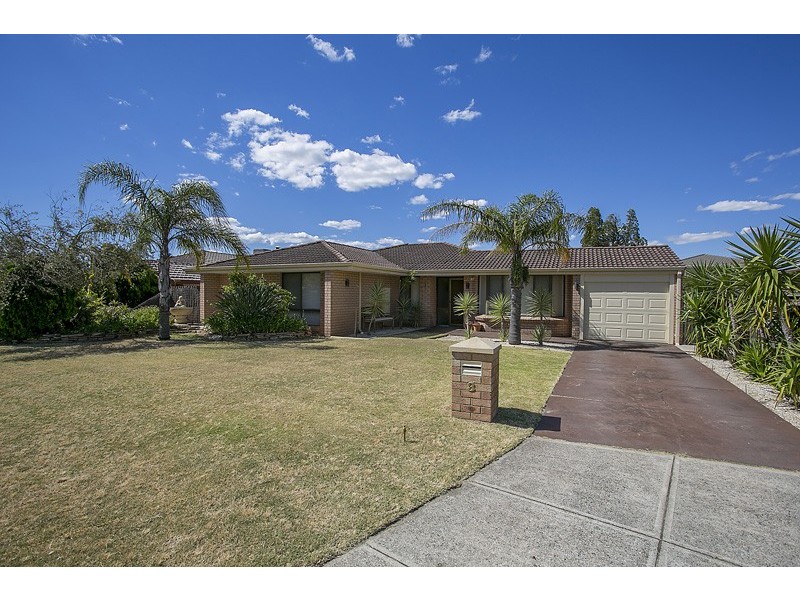 3 Glenmont Gardens, Ballajura WA 6066
