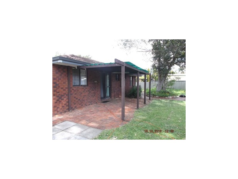 9a Barlee Way, Beechboro WA 6063