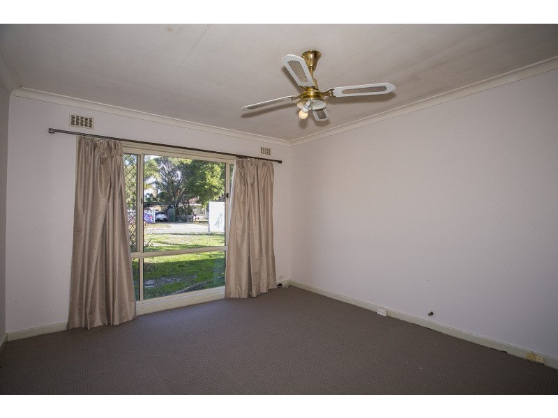 30 Letsom Way, Langford WA 6147